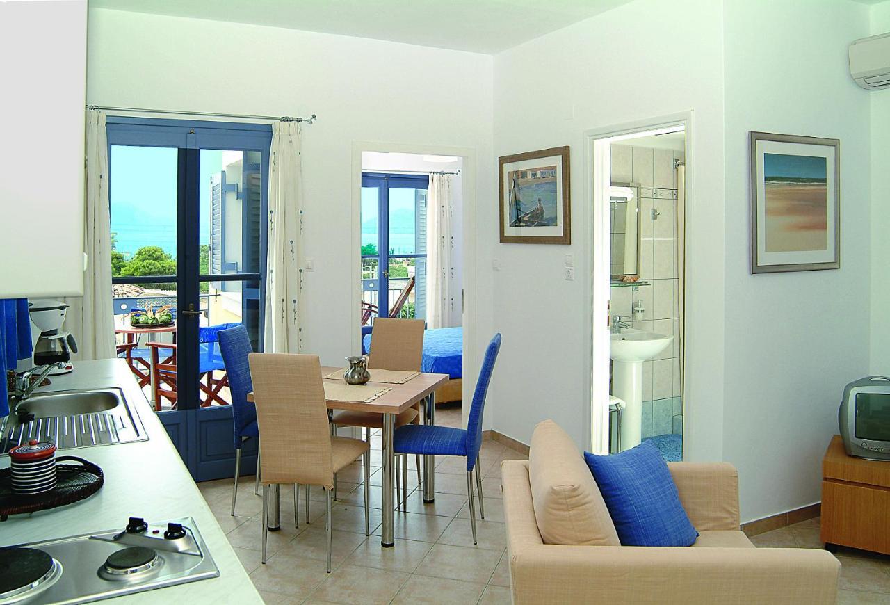 Fistikies Holiday Apartments Aegina Номер фото